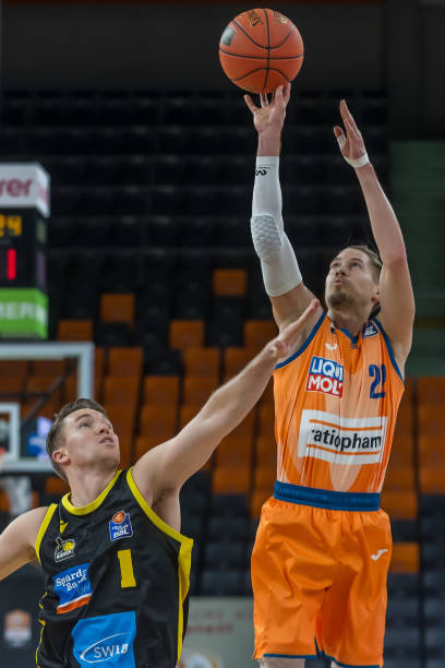 置的引援提 置的引援提